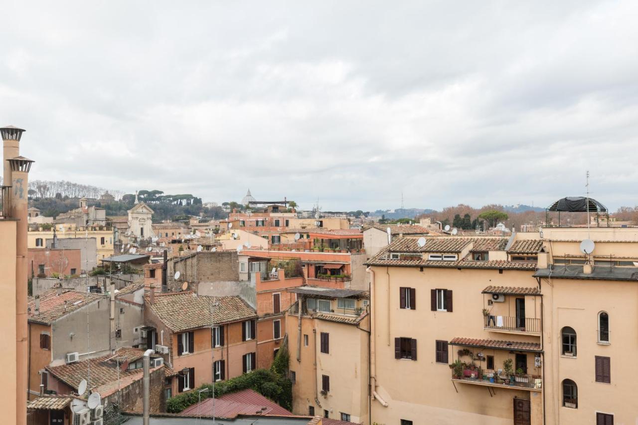 Amazing Penthouse With Private Terrace In Trastevere Roma Ngoại thất bức ảnh
